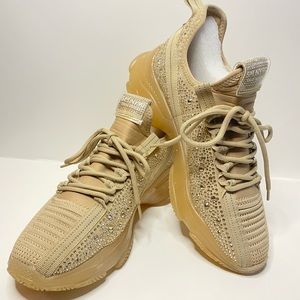 Steve Madden Women’s MAXIMA Sneaker